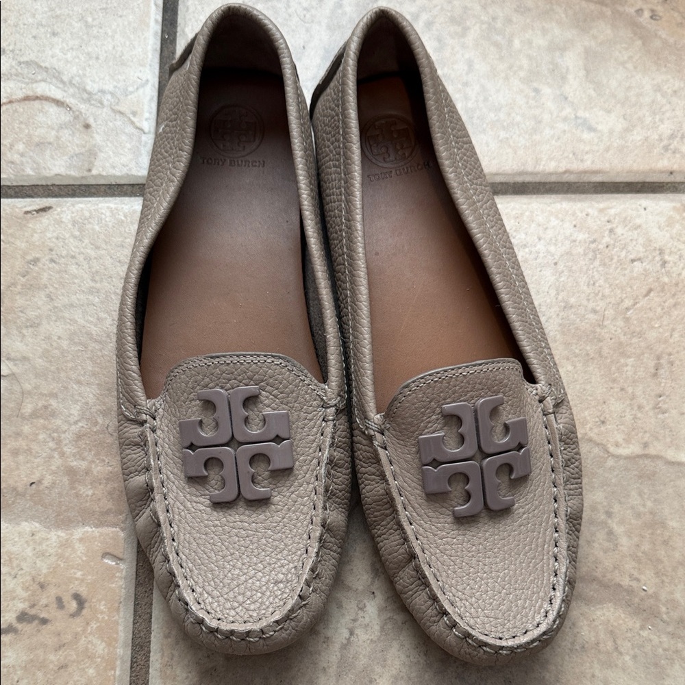 Tory Burch Women's Beige Loafers